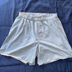 Lululemon Men’s Surge Short M 6 inch Light Blue